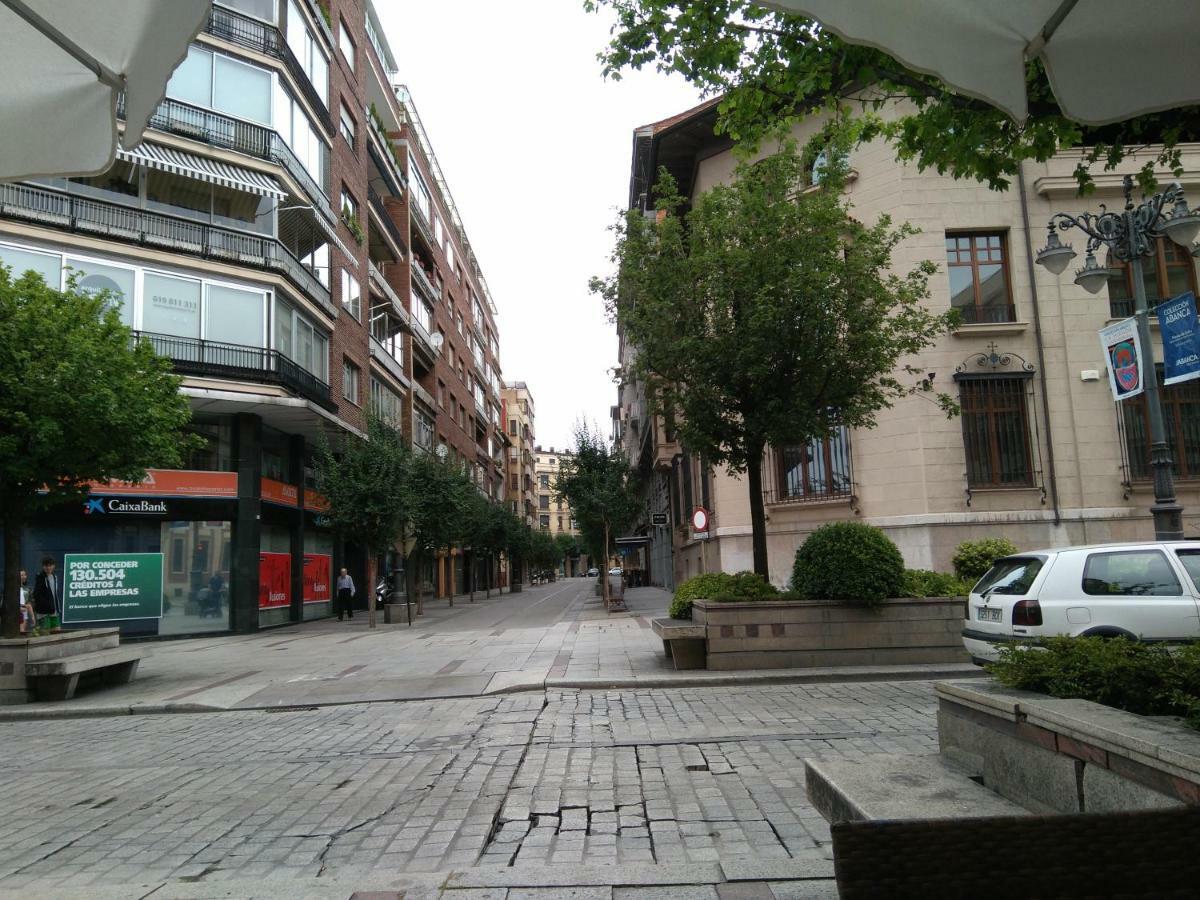 Centro Plaza Guzman Apartment Leon Exterior photo